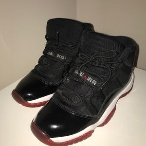 Air Jordan bred 11